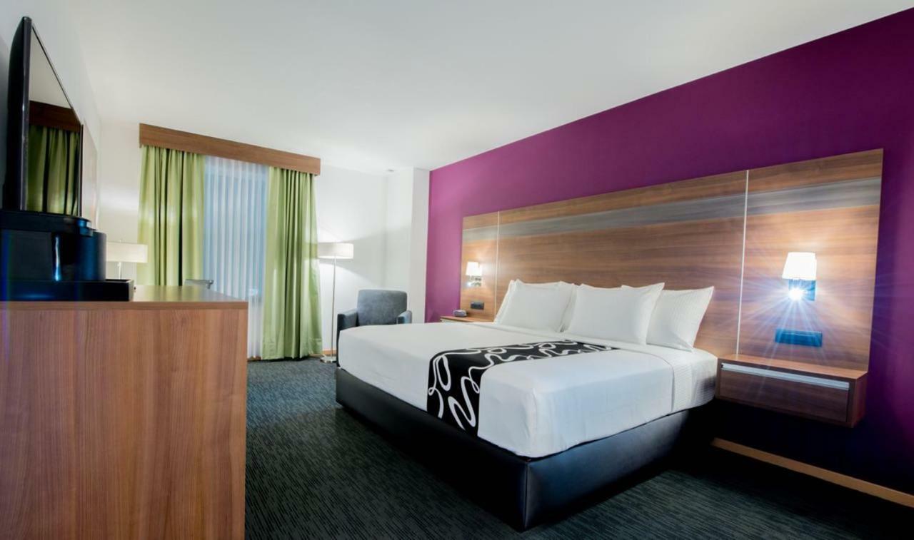 ลา ควินตา บาย วินด์แฮม ซานโฮเซ เชียปา ปวยบลา Hotel San Jose Chiapa ภายนอก รูปภาพ